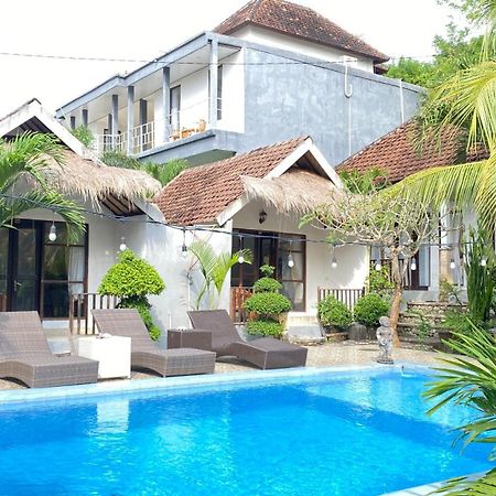 Gelih Bungalow Nusa Penida Batununggul Exterior photo