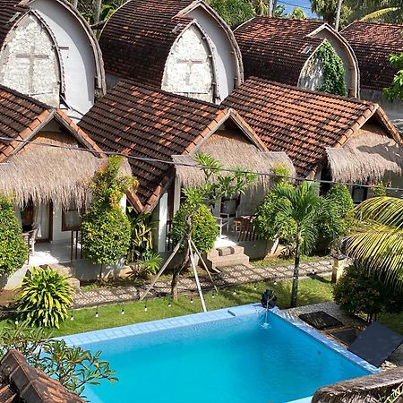 Gelih Bungalow Nusa Penida Batununggul Exterior photo